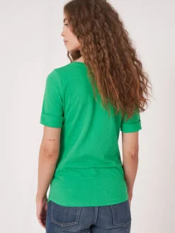 Basic T-Shirt Mit Aufgeschlagenen Armel Aus Baumwolle