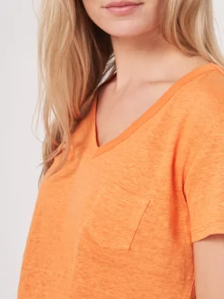 Basic-T-Shirt Mit V-Ausschnitt Und Brusttasche Aus Reinem Leinen