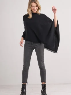 Fein Gestrickter Poncho Mit Fransen Aus Bio-Kaschmir