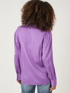 Hemdbluse Mit Brusttasche Und Seitenschlitzen Aus Seide