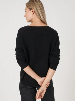 Kaschmirpullover Mit Rundem Saum Und U-Boot-Ausschnitt