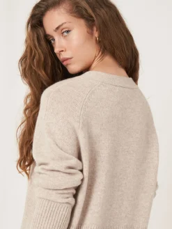 Kaschmir-Strickjacke Mit Geripptem V-Ausschnitt
