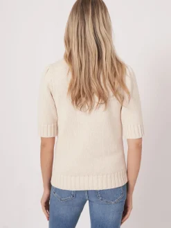 Kurzarm-Pullover Aus Größem Rippenstrick