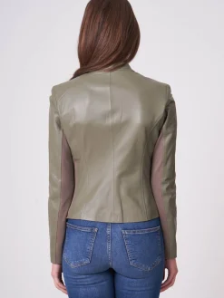 Kurze Lederjacke