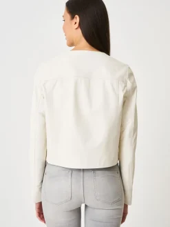 Kurze Leder-Jacke Mit Druckknopfen