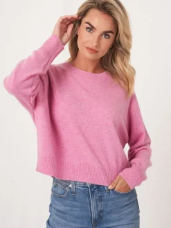 Kurzer Bio-Kaschmir-Raglan-Pullover
