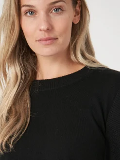Kurzer Pullover Aus Merinowolle Mit Schulterdetails