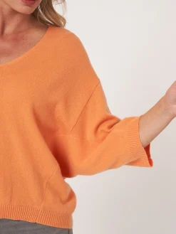 Locker Geschnittener Kaschmirpullover Mit Kurzen Fledermausarmeln