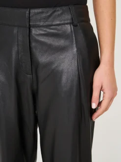 Loose Fit Lederhose