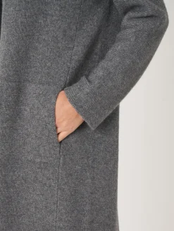 Luxuriose Grobstrickjacke Aus Bio-Kaschmir