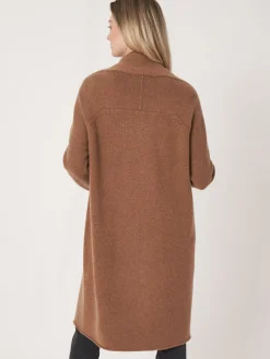 Luxuriose Grobstrickjacke Aus Bio-Kaschmir