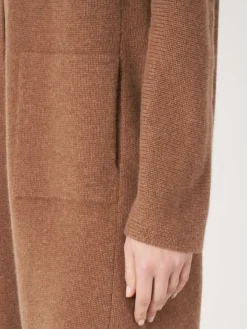Luxuriose Grobstrickjacke Aus Bio-Kaschmir