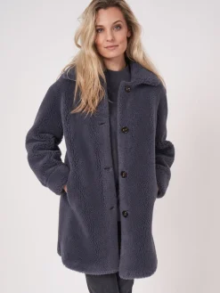 Mittellanger Faux Shearling Mäntel Mit Wendefunktion