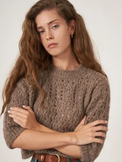 Offener Ajour-Strickpulli