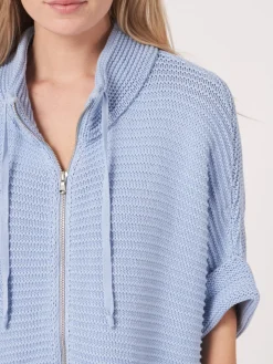 Poncho Aus Baumwollstrick Mit Reisverschluss Und Größer Rippenstruktur