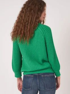 Pullover Aus Größem Rippenstrick Mit Kurzen Puffarmeln