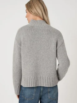 Pullover Mit Stehkragen Mit Geripptem Saum Und Strick-Details