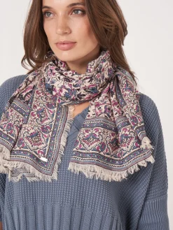 Quadratischer Schal Aus Modal-Kaschmir-Mischung Mit Blumenprint