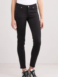 Straight-Cut Jeans