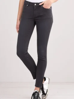 Straight-Cut Jeans