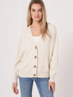 Strickjacke Aus Baumwollmischung Mit Knopfen Und Taschen