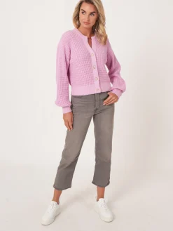 Strickjacke Aus Größem Rippenstrick Mit Puffarmeln