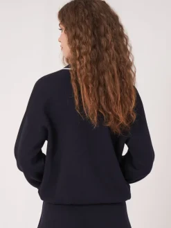 Strickjacke Mit Hemdkragen Und Kontrastierendem Saum