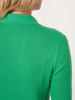 Strickjacke Mit Polokragen Und Kurzen Armeln Aus Superfeinem Rippenstrick