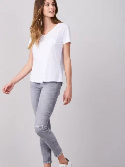 T-Shirt Mit V-Ausschnitt Und Brusttasche