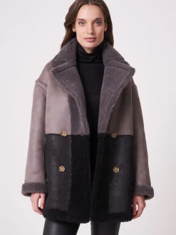 Zweifarbiger Wendbarer Faux Shearling Mäntel